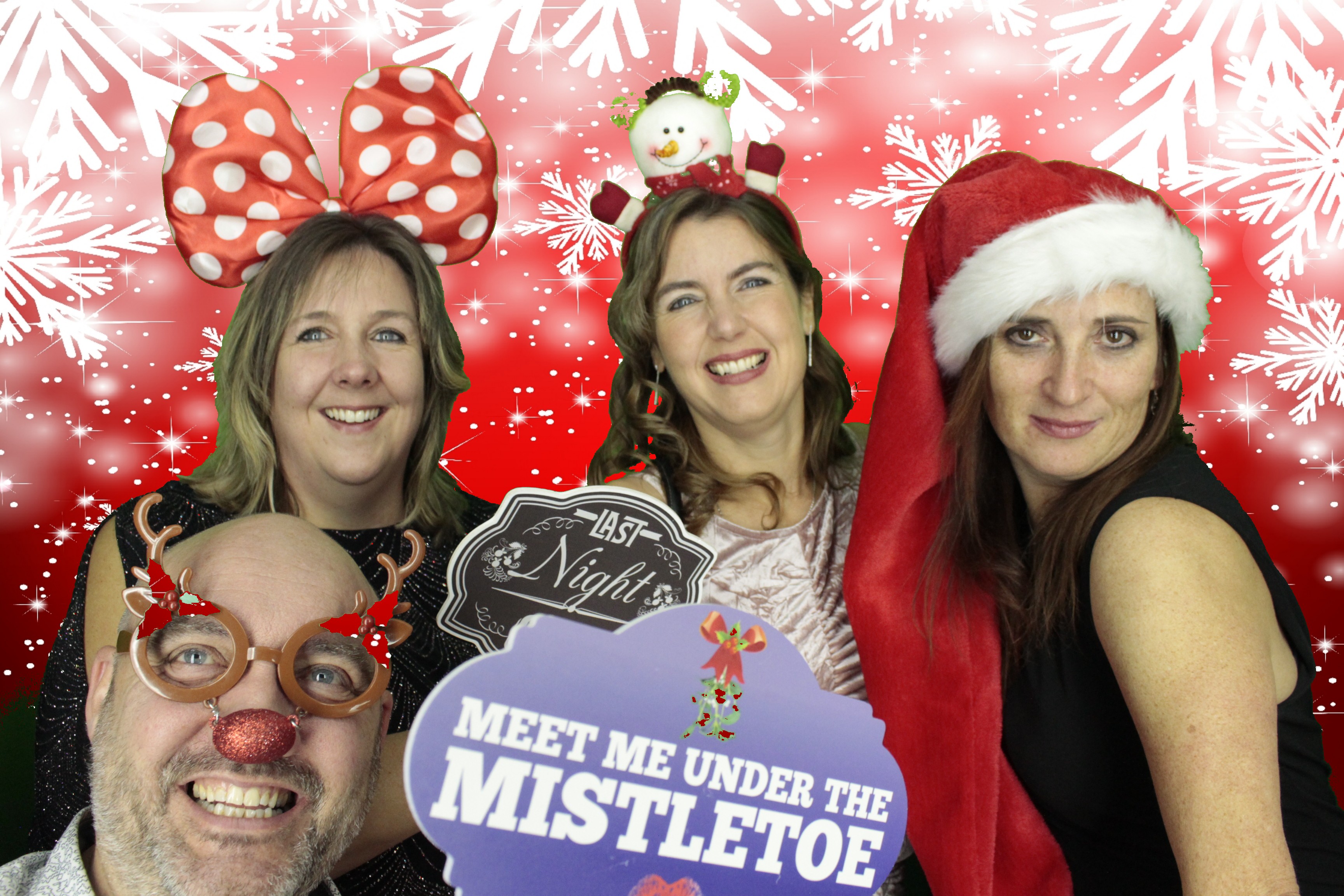 Ocean Network Express Christmas Party 2019 | View more photos from the event at gallery.myphotoboothexperience.co.uk/u/MyPhotoBoothExperienceLtd/Ocean-Network-Express-Christmas-Party-2019